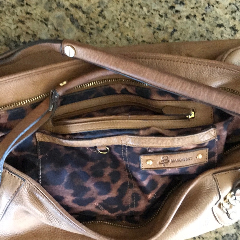B Makowsky Leather Shoulder Hobo Bag - Picture 6 of 8